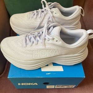 NIB Hoka Bondi 8 all white